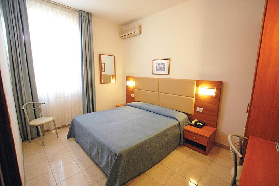 Patrizia 3*
